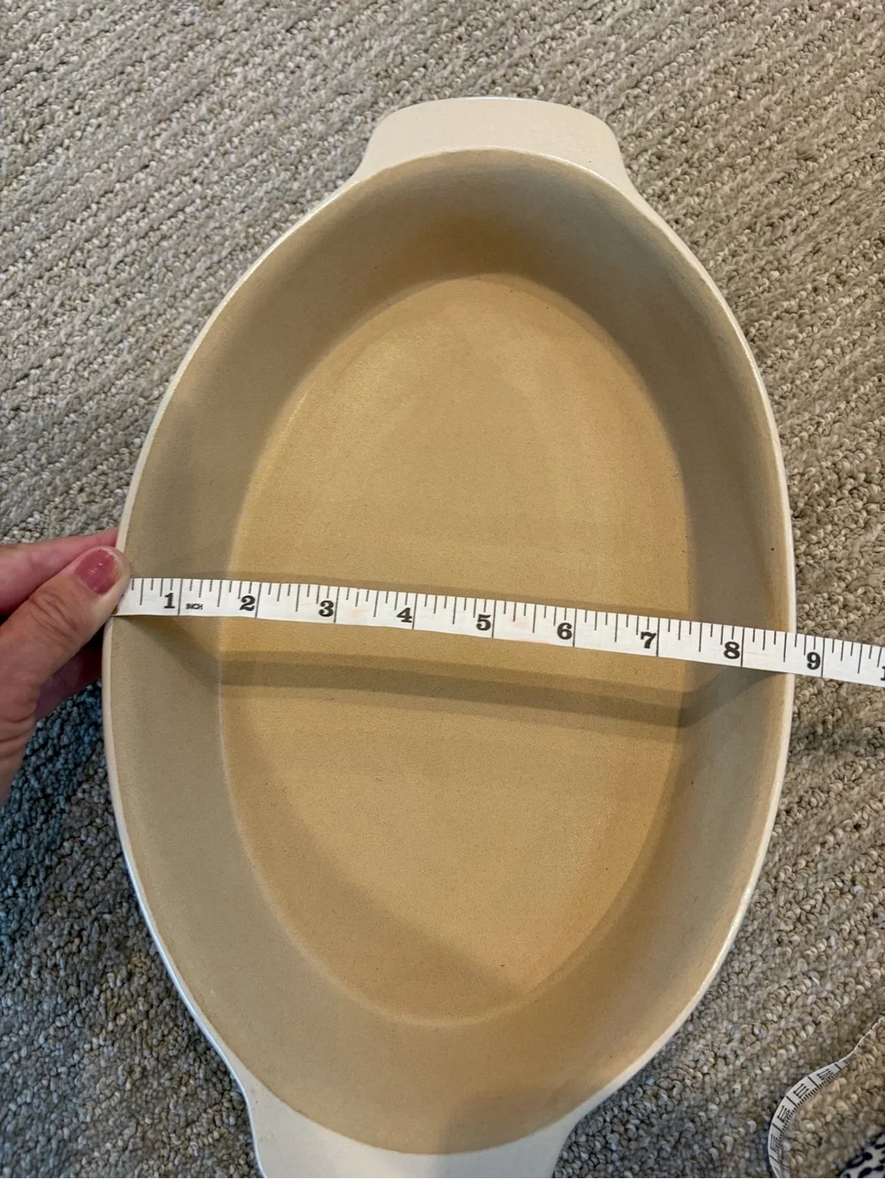 NWOT Pampered Chef “ New Traditions” Oval Casserole dish.